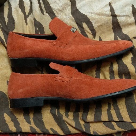 Gucci Red Suede Loafers - Picture 5 of 8